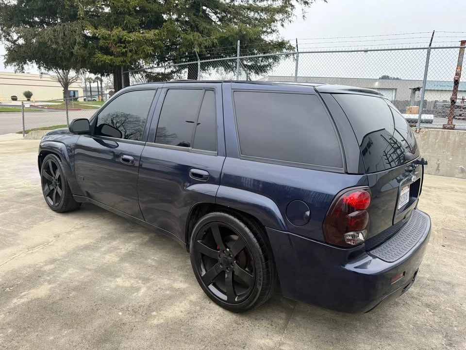 2007 Chevrolet Trailblazer - Image 2 of 9