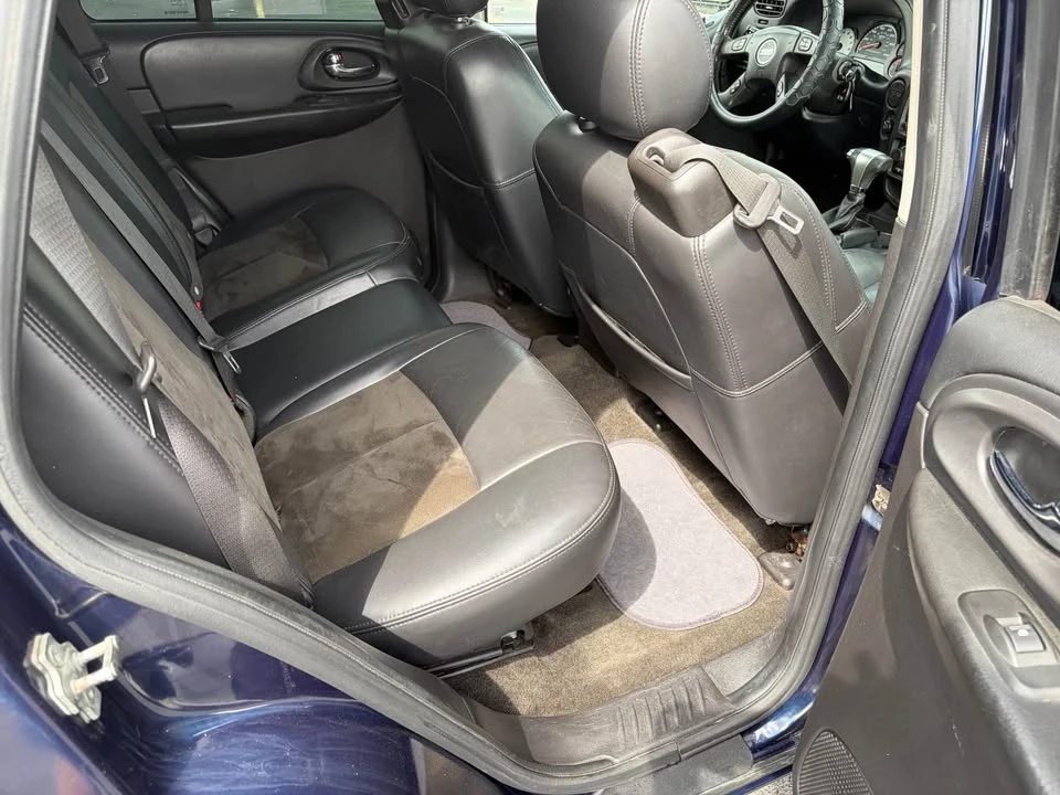 2007 Chevrolet Trailblazer - Image 11 of 15