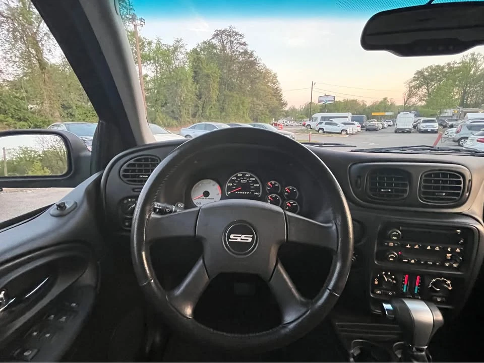 2007 Chevrolet Trailblazer - Image 10 of 20