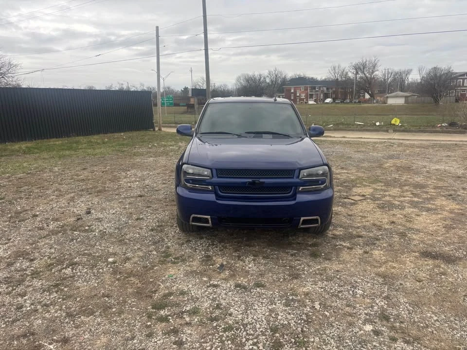 2007 Chevrolet Trailblazer - Image 2 of 8