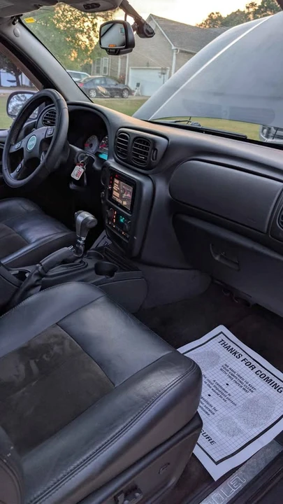 2007 Chevrolet Trailblazer - Image 7 of 12