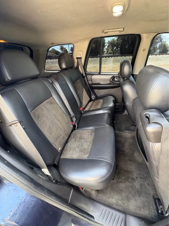 2007 Chevrolet Trailblazer - Image 8 of 9