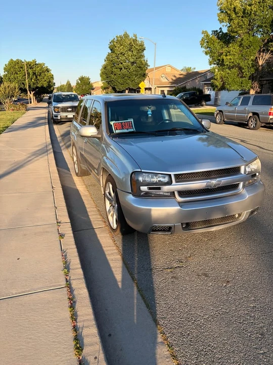 2007 Chevrolet Trailblazer - Image 2 of 13
