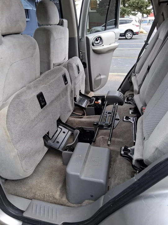 2007 Chevrolet Trailblazer - Image 15 of 19
