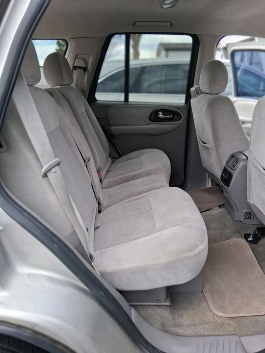 2007 Chevrolet Trailblazer - Image 17 of 19