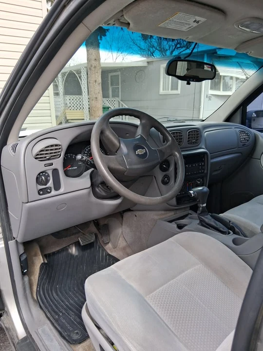 2007 Chevrolet Trailblazer - Image 8 of 19