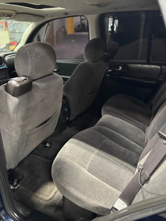 2007 Chevrolet Trailblazer - Image 10 of 19