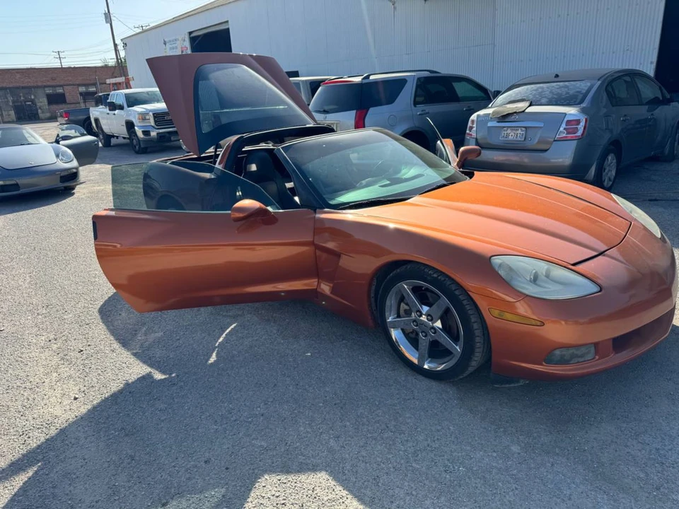 2007 Chevrolet Corvette C6 - Image 6 of 12