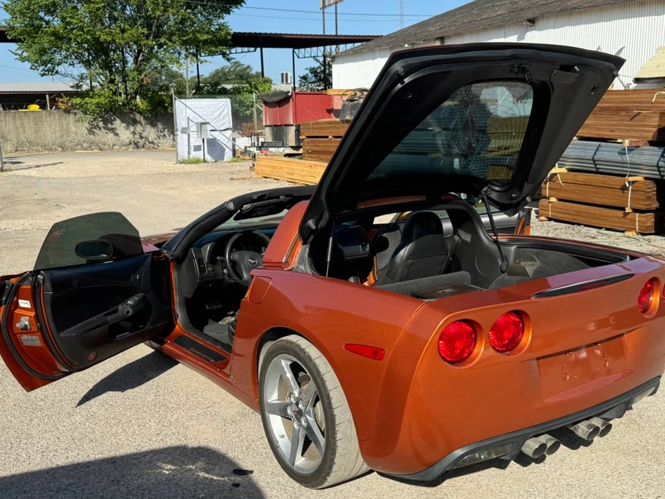 2007 Chevrolet Corvette C6 - Image 4 of 12