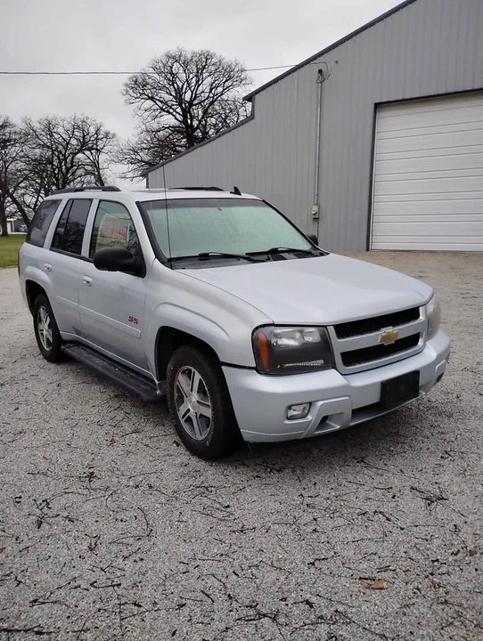 2007 Chevrolet Trailblazer - Image 2 of 8