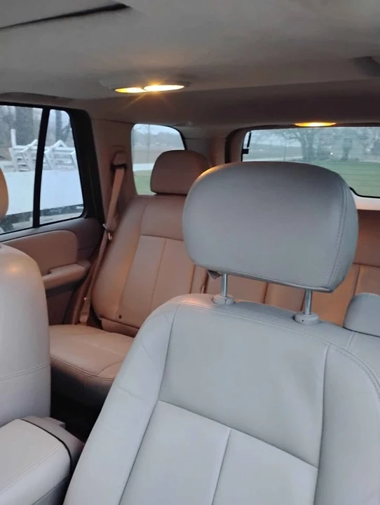 2007 Chevrolet Trailblazer - Image 6 of 8