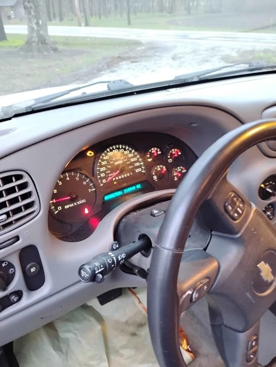 2007 Chevrolet Trailblazer - Image 7 of 8