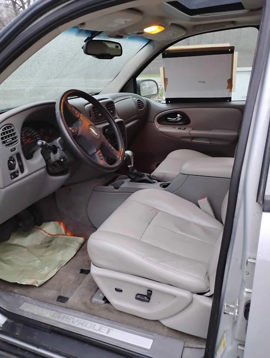2007 Chevrolet Trailblazer - Image 8 of 8