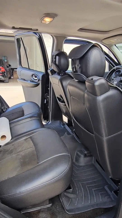 2007 Chevrolet Trailblazer - Image 9 of 9