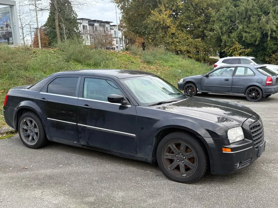 2007 Chrysler 300 (2005-2023) - Image 4 of 10
