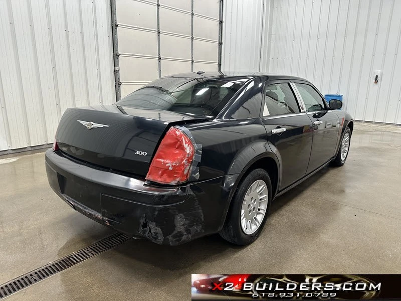 2007 Chrysler 300 (2005-2023) - Image 4 of 21