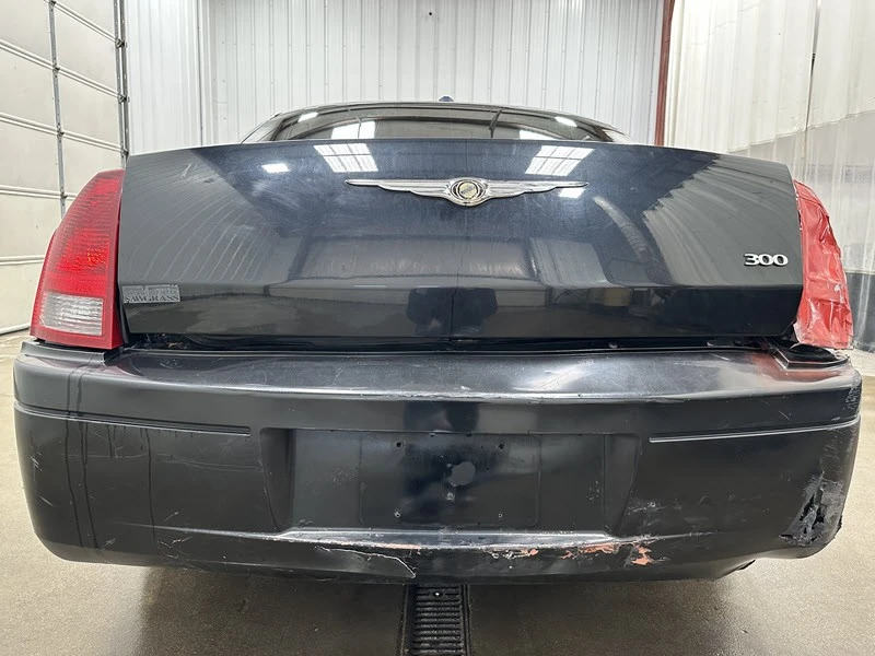 2007 Chrysler 300 (2005-2023) - Image 15 of 21