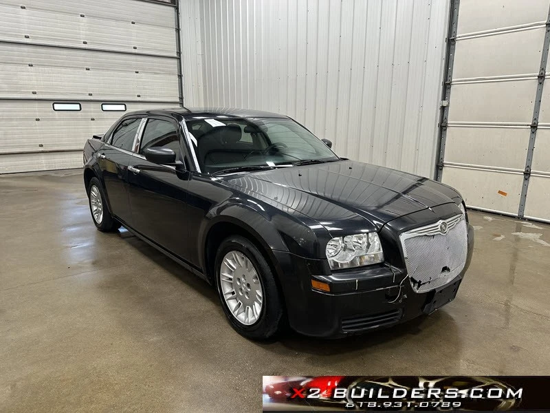 2007 Chrysler 300 (2005-2023) - Image 3 of 21