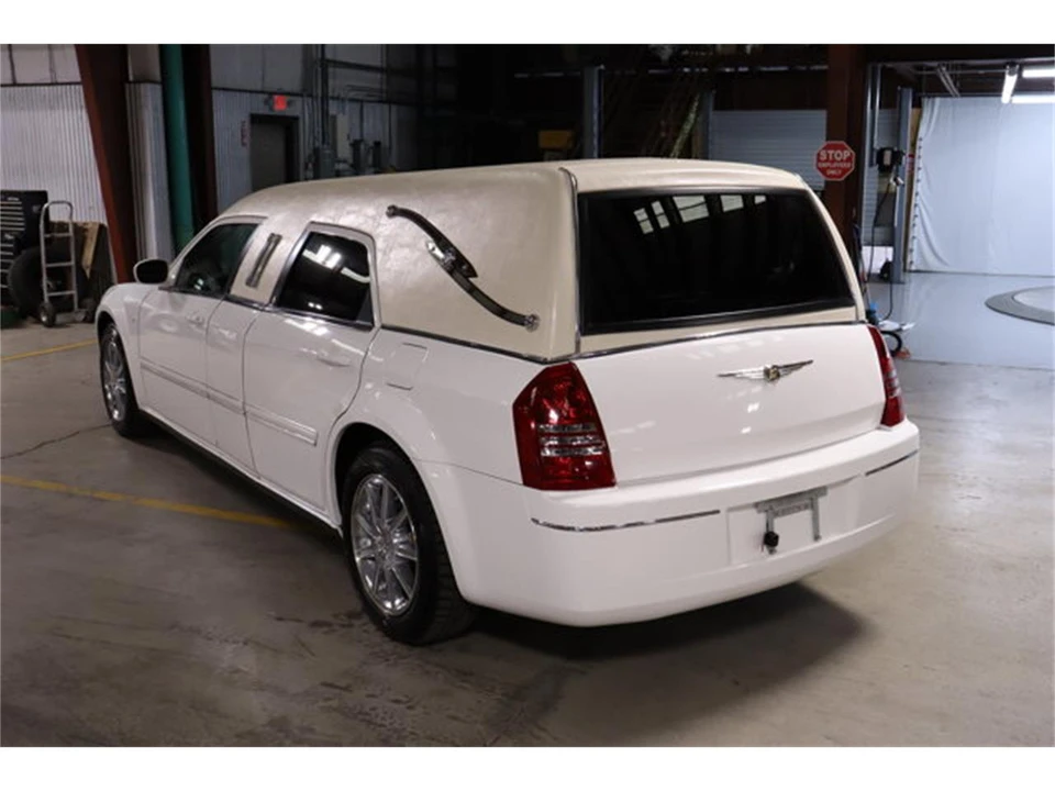 2007 Chrysler 300 (2005-2023) - Image 5 of 31