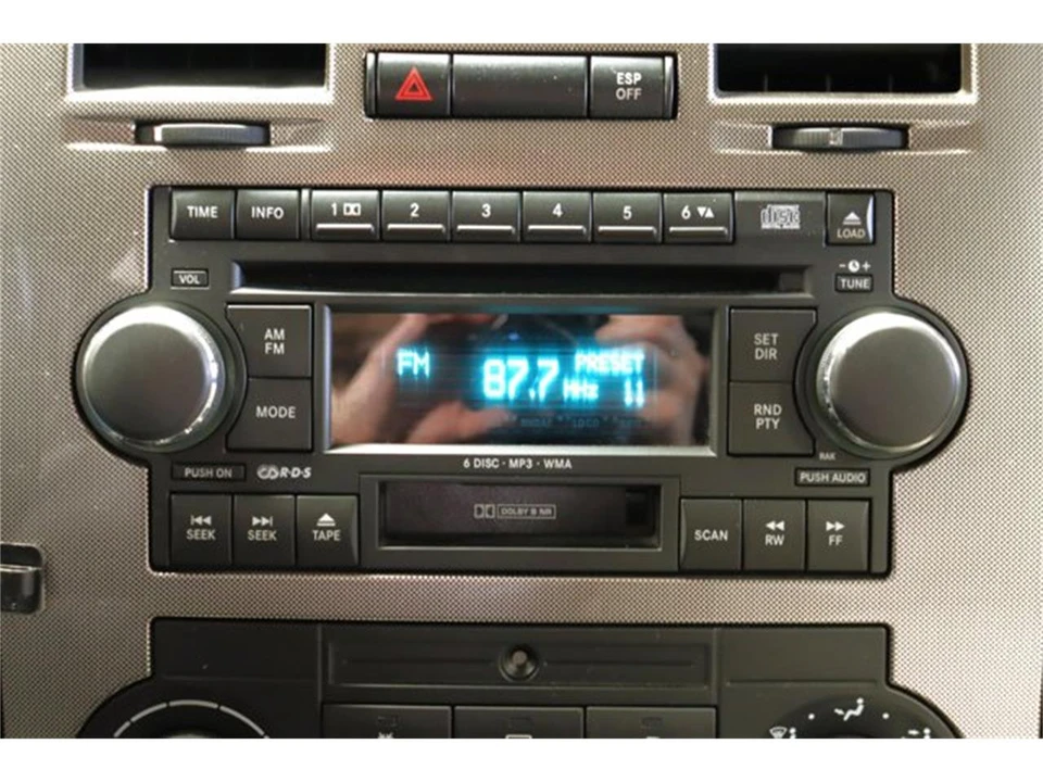 2007 Chrysler 300 (2005-2023) - Image 12 of 31