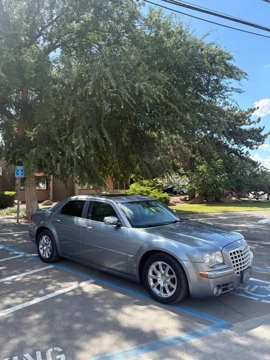 2007 Chrysler 300 (2005-2023) - Image 7 of 13