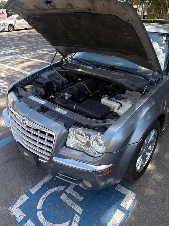2007 Chrysler 300 (2005-2023) - Image 10 of 13