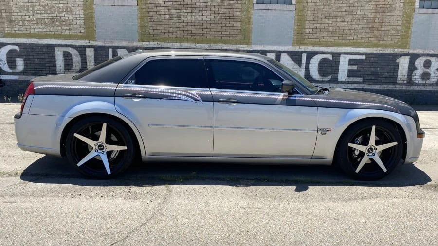 2007 Chrysler 300 (2005-2023) - Image 2 of 7