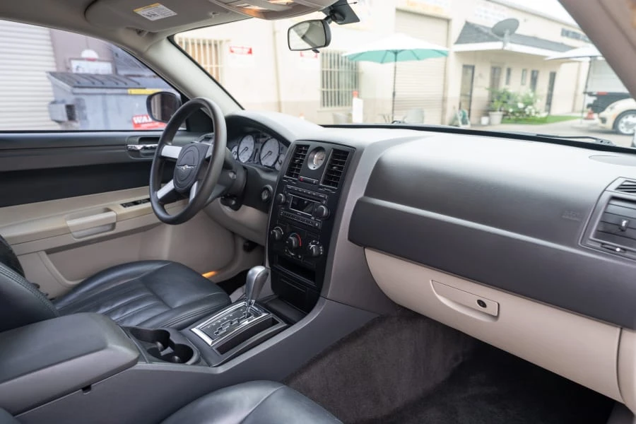 2007 Chrysler 300 (2005-2023) - Image 6 of 11