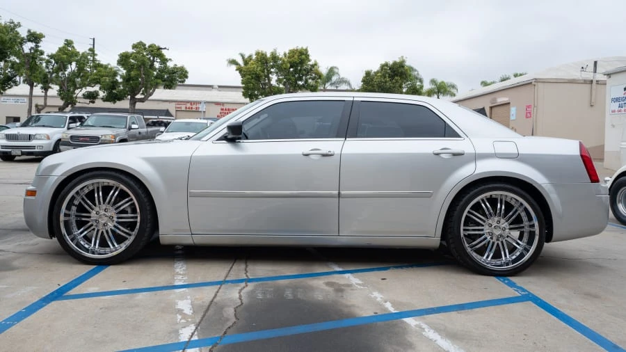 2007 Chrysler 300 (2005-2023) - Image 11 of 11
