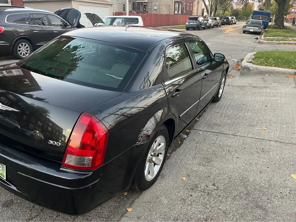 2007 Chrysler 300 (2005-2023) - Image 5 of 5
