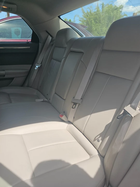 2007 Chrysler 300 (2005-2023) - Image 17 of 22