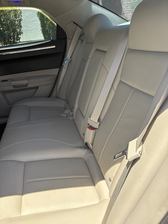 2007 Chrysler 300 (2005-2023) - Image 24 of 28