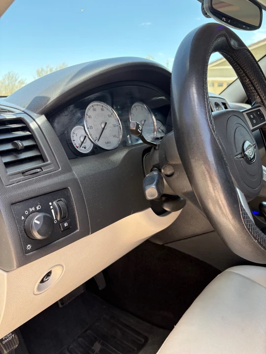 2007 Chrysler 300 (2005-2023) - Image 18 of 28
