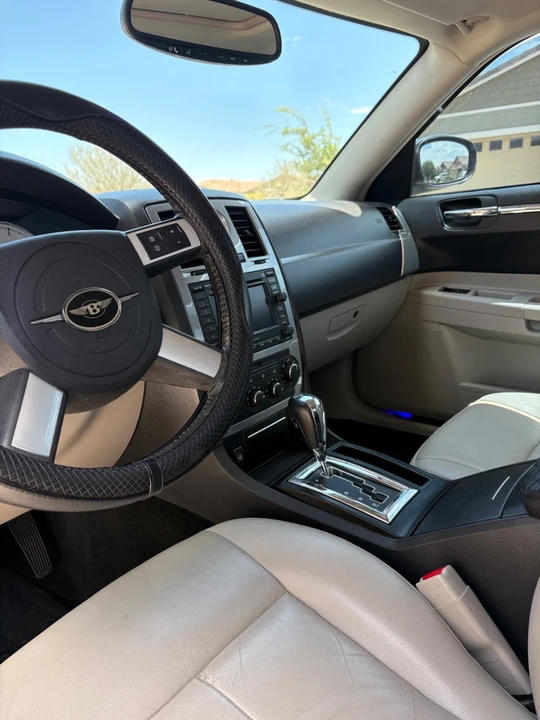 2007 Chrysler 300 (2005-2023) - Image 17 of 28