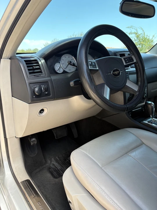 2007 Chrysler 300 (2005-2023) - Image 15 of 28