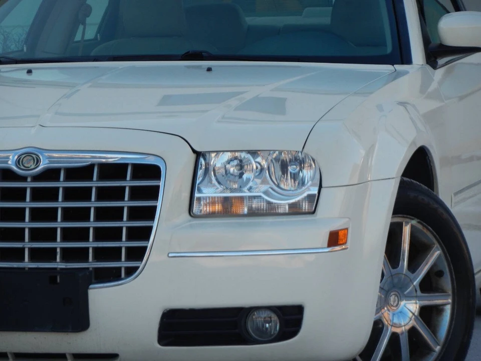 2007 Chrysler 300 (2005-2023) - Image 4 of 12