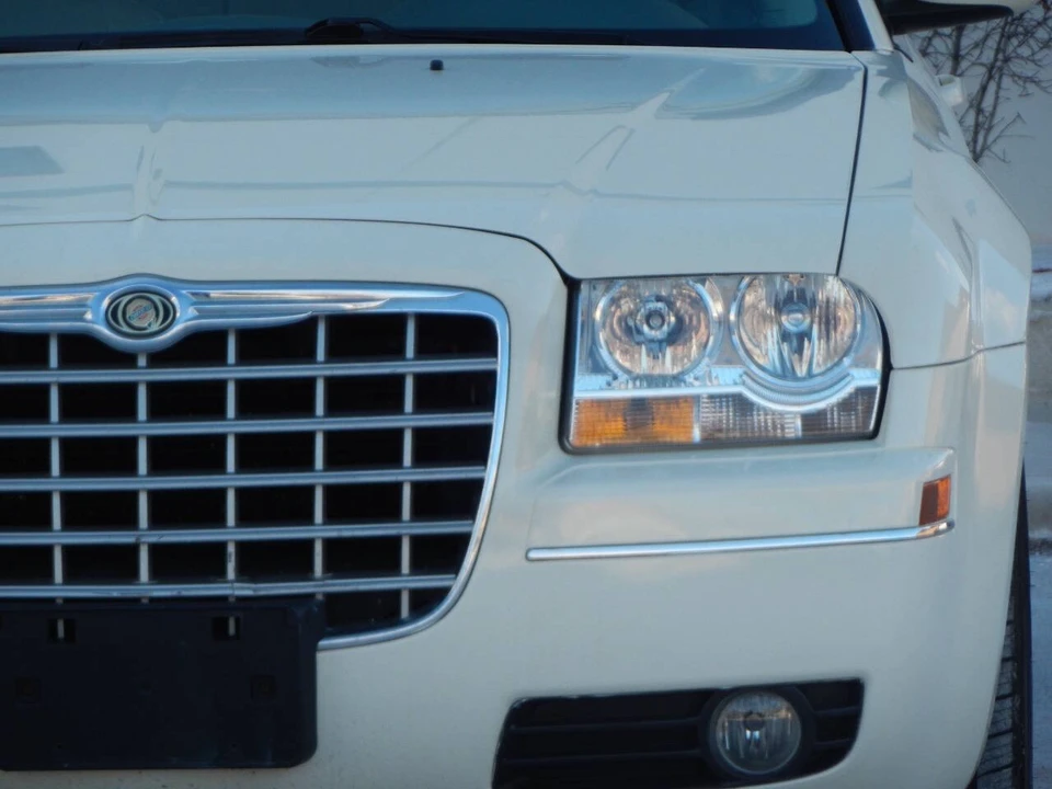 2007 Chrysler 300 (2005-2023) - Image 8 of 12