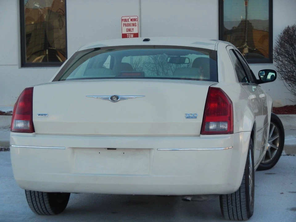 2007 Chrysler 300 (2005-2023) - Image 16 of 21