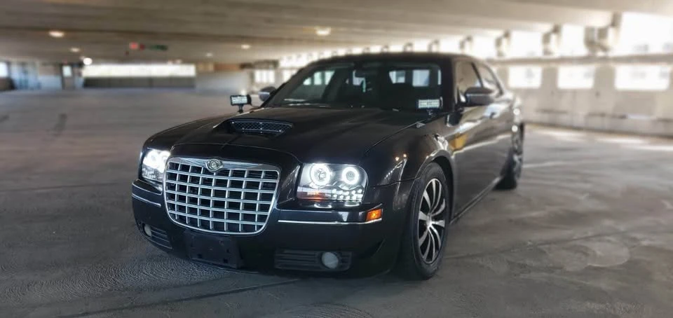 2007 Chrysler 300 (2005-2023) - Image 8 of 9