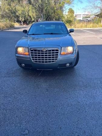 2007 Chrysler 300 (2005-2023) - Image 3 of 17