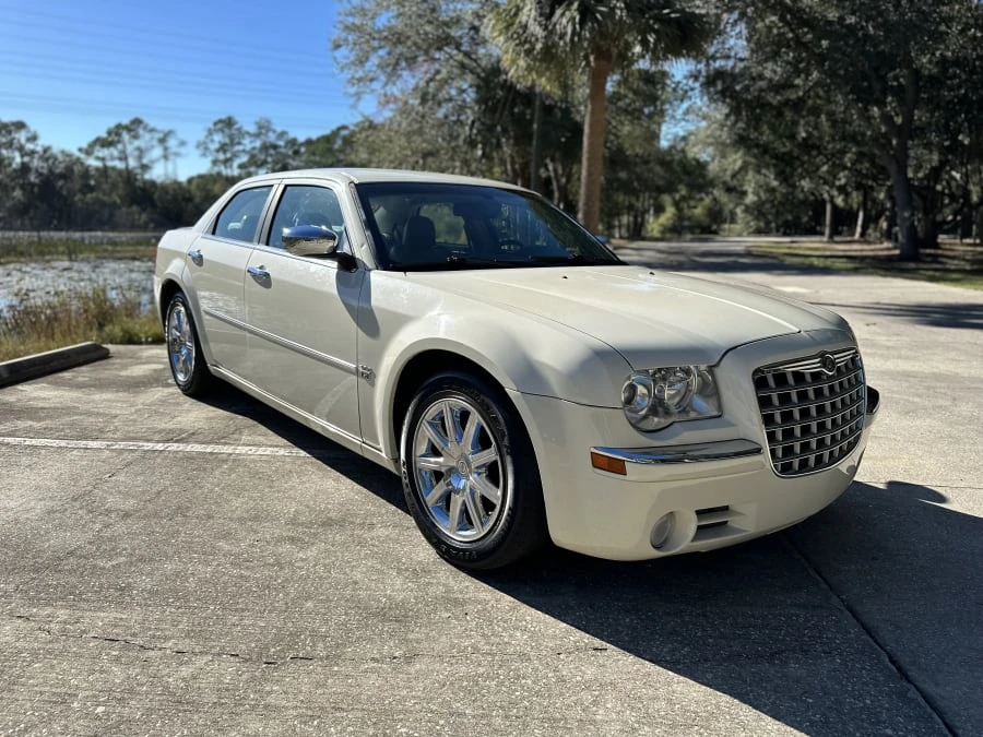 2007 Chrysler 300 (2005-2023) - Image 6 of 17