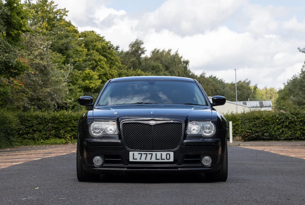 2008 Chrysler 300 (2005-2023) - Image 2 of 31