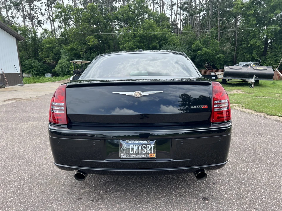 2007 Chrysler 300 (2005-2023) - Image 11 of 31