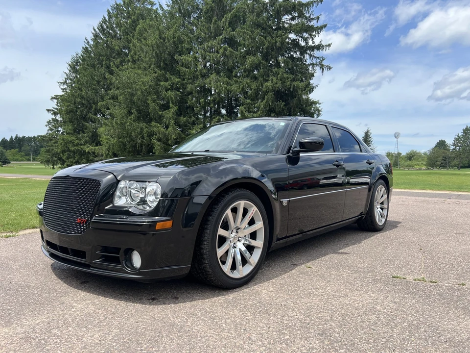 2007 Chrysler 300 (2005-2023) - Image 3 of 31