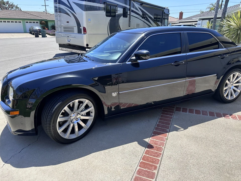 2007 Chrysler 300 (2005-2023) - Image 11 of 31