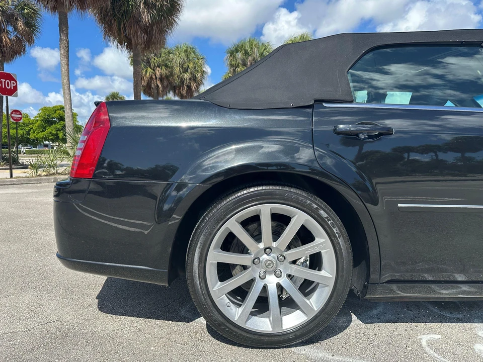 2007 Chrysler 300 (2005-2023) - Image 29 of 31