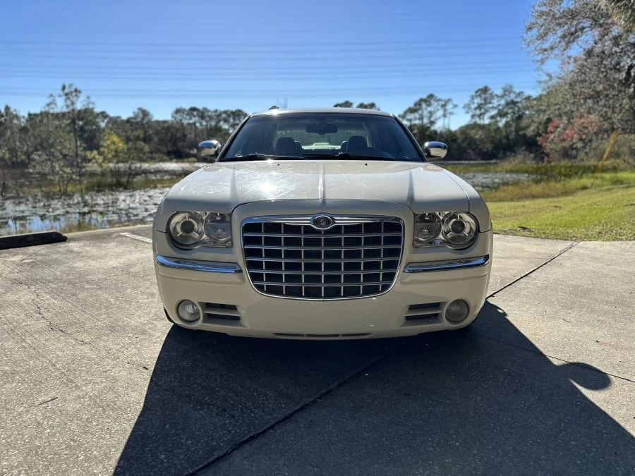 2007 Chrysler 300 (2005-2023) - Image 3 of 15