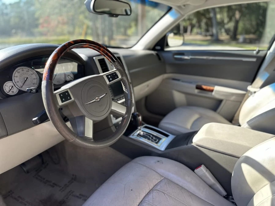 2007 Chrysler 300 (2005-2023) - Image 15 of 15