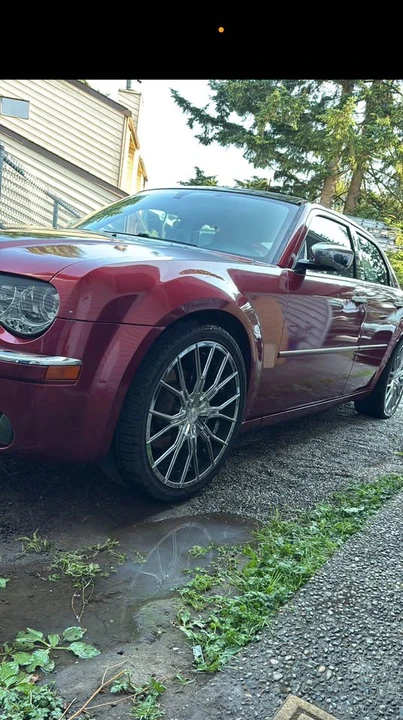 2007 Chrysler 300 (2005-2023) - Image 4 of 5