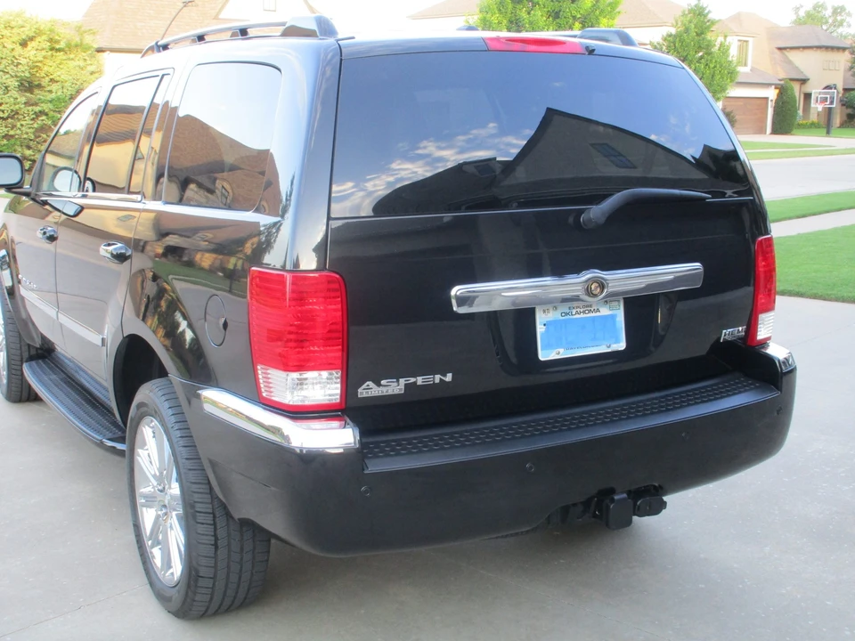 2007 Chrysler Aspen - Image 21 of 31